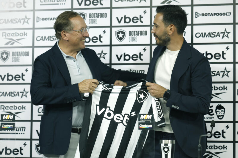 Qué hay detrás de la salida del hijo de Ancelotti como DT del Botafogo