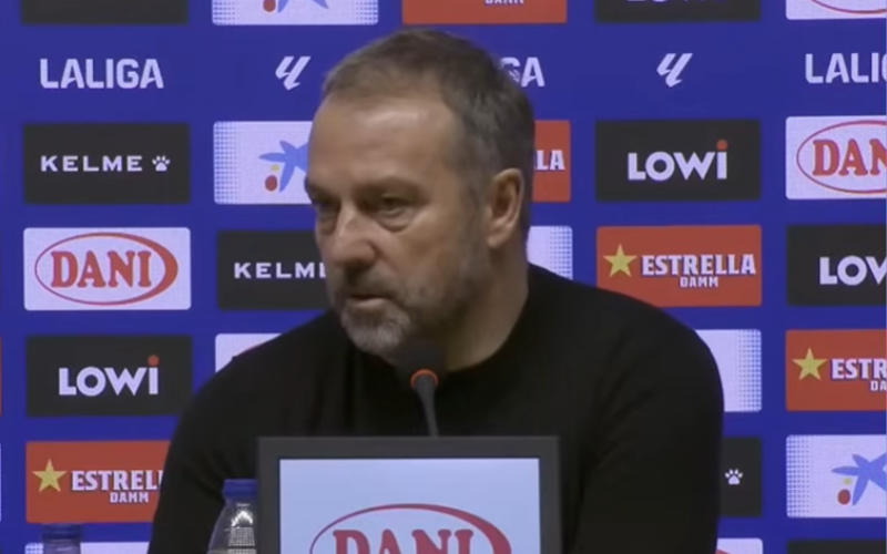 Flick arroja fuego sobre su equipo: "No dimos nada más que la mínima calidad para merecer el triunfo"