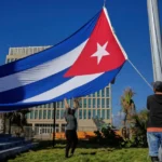 "La tristeza vuelve a casa: Cuba recibe el regreso de los restos de 32 héroes caídos en la lucha contra la dictadura venezolana"