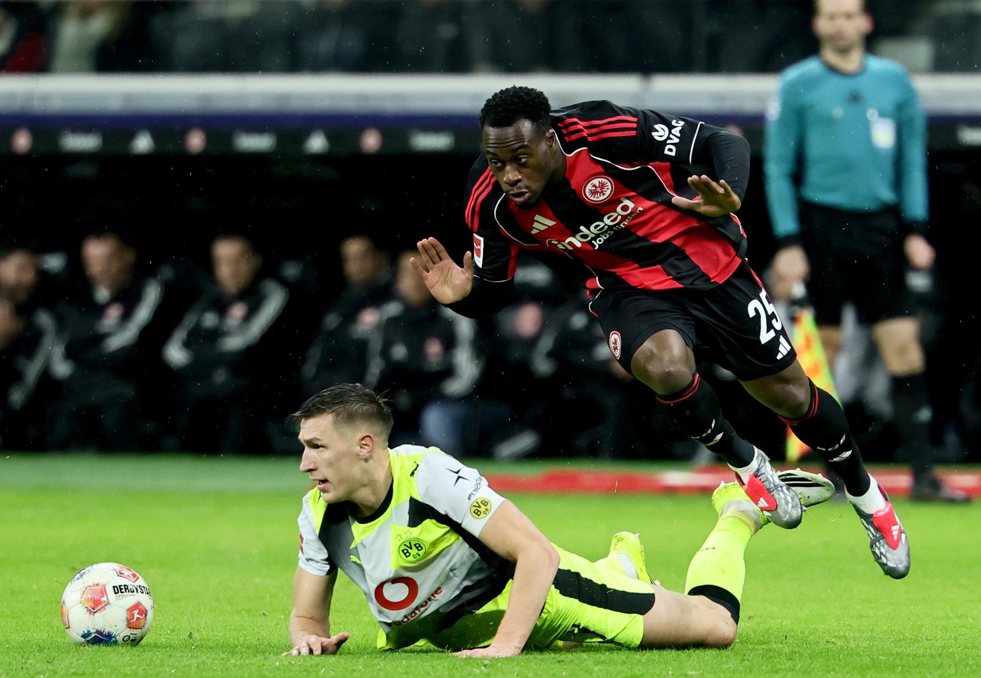 El Milagro en el Estadio Signal Iduna: Un gol en el minuto 96 evita la debacle para Chukwuemeka y el Dortmund