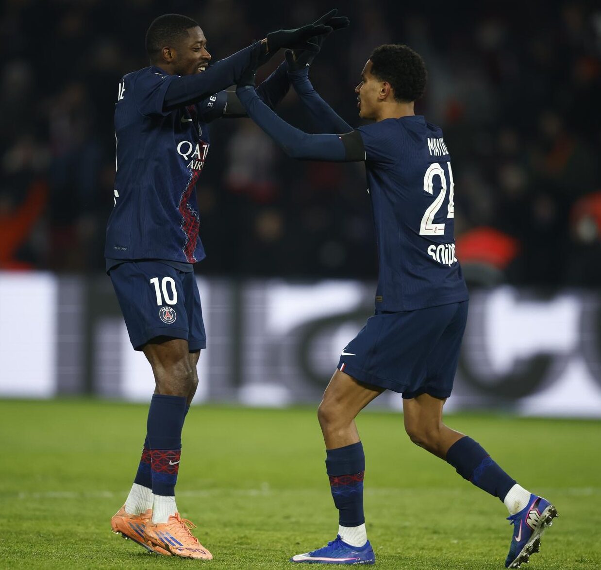 El regreso del fenómeno: Dembélé da vuelta a la situación y lleva al PSG de vuelta a la cima de la Ligue 1